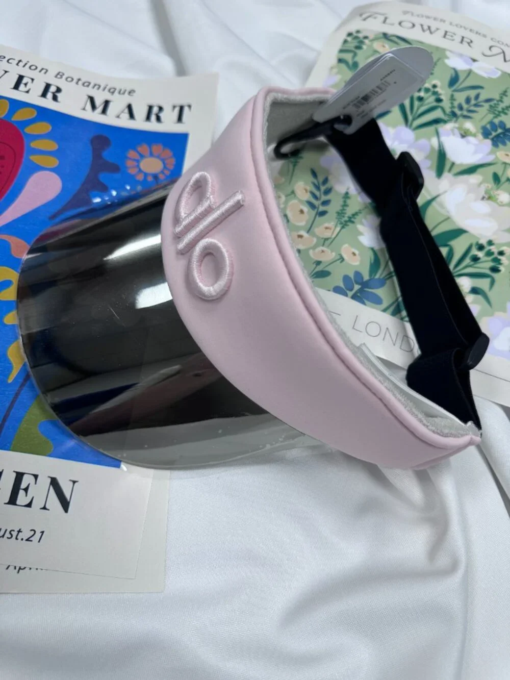 👒 NWT Alo Yoga Vintage Pink Airlift Solar Visor Tennis Golf Sun Hat Summer 😉